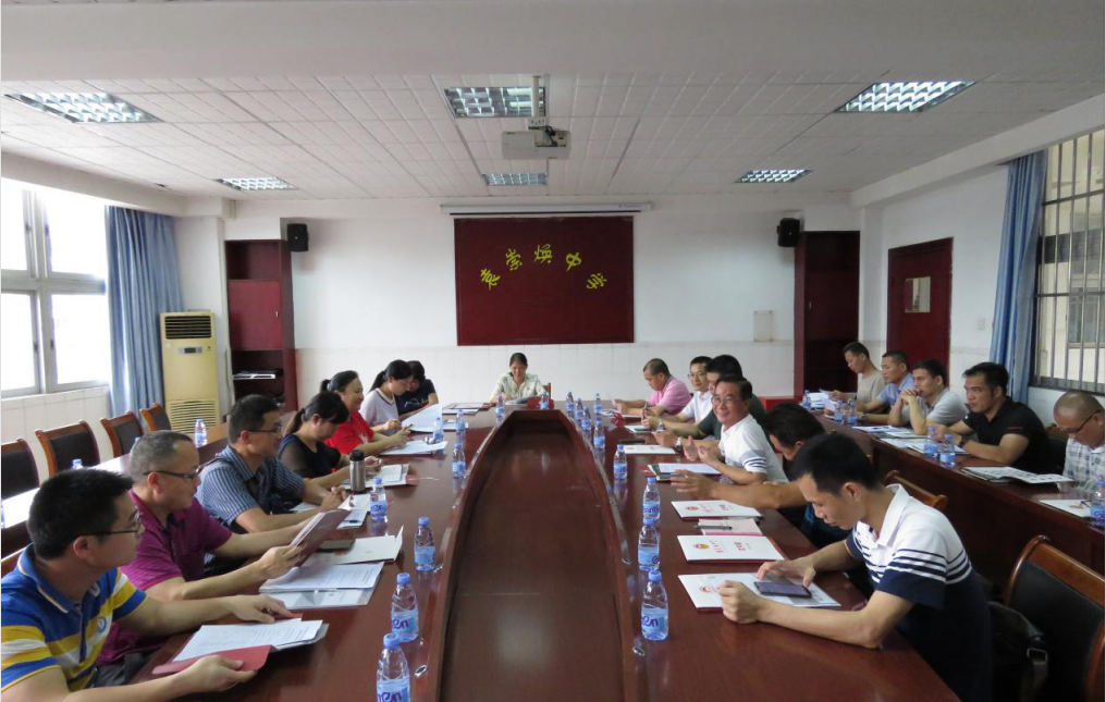 参训校长在袁崇焕中学亲切交流